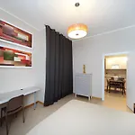 Urban District Apartments - Milan Old Town Central 2 Br