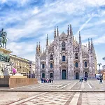 Urban District Apartments - Milan Old Town Central 2 Br